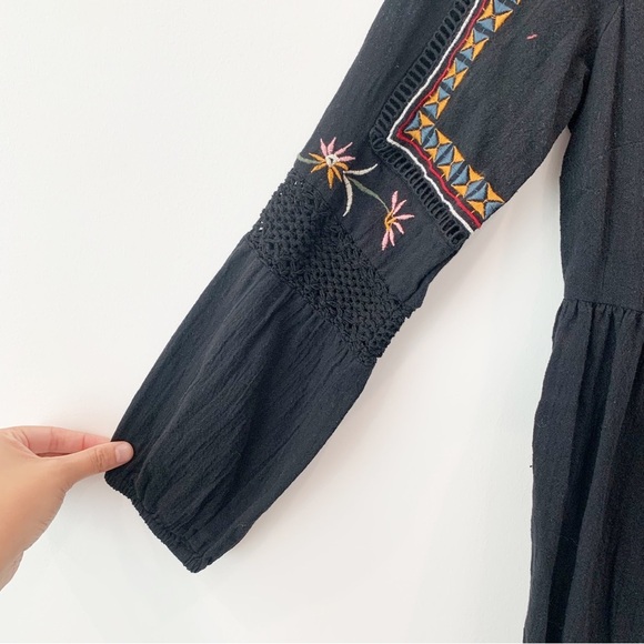 WORLD MARKET | Black Embroidered Dress Size M - Picture 3 of 6